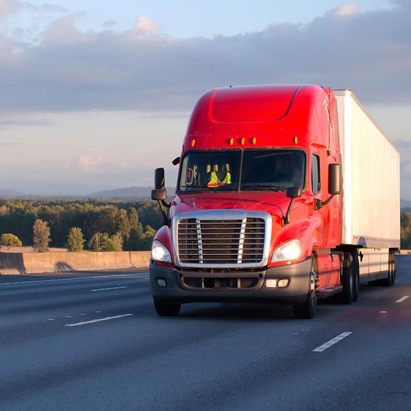 How To Cover Your Fleet When Emergencies Occur National Truck Service